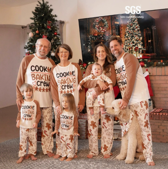 Christmas Print Parent-Child Outfit